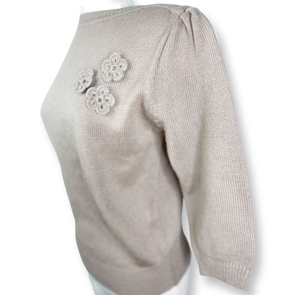 Vintage 1970's Time & Time Again Fitted Sweater With Rosettes - Picture 4 of 6